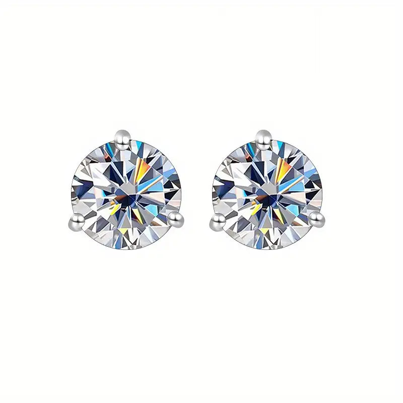 3 Prong Moissanite Stud Earrings (1 Carat)