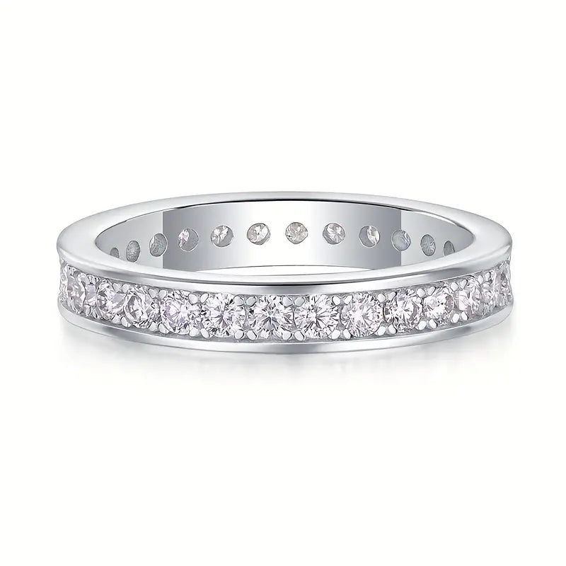 Single Row Moissanite Band Ring