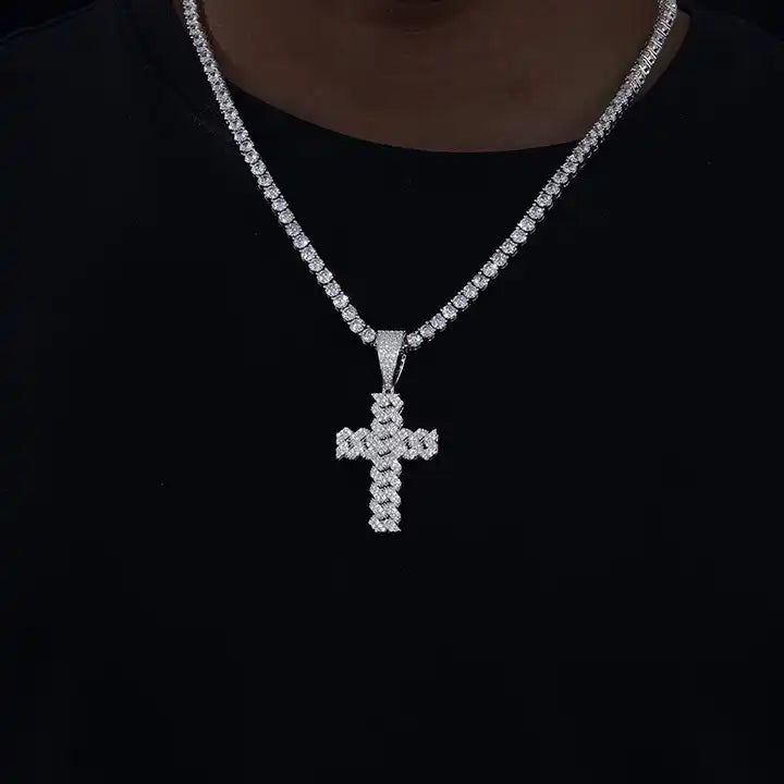 Moissanite Prong Style Cuban Link Pendant